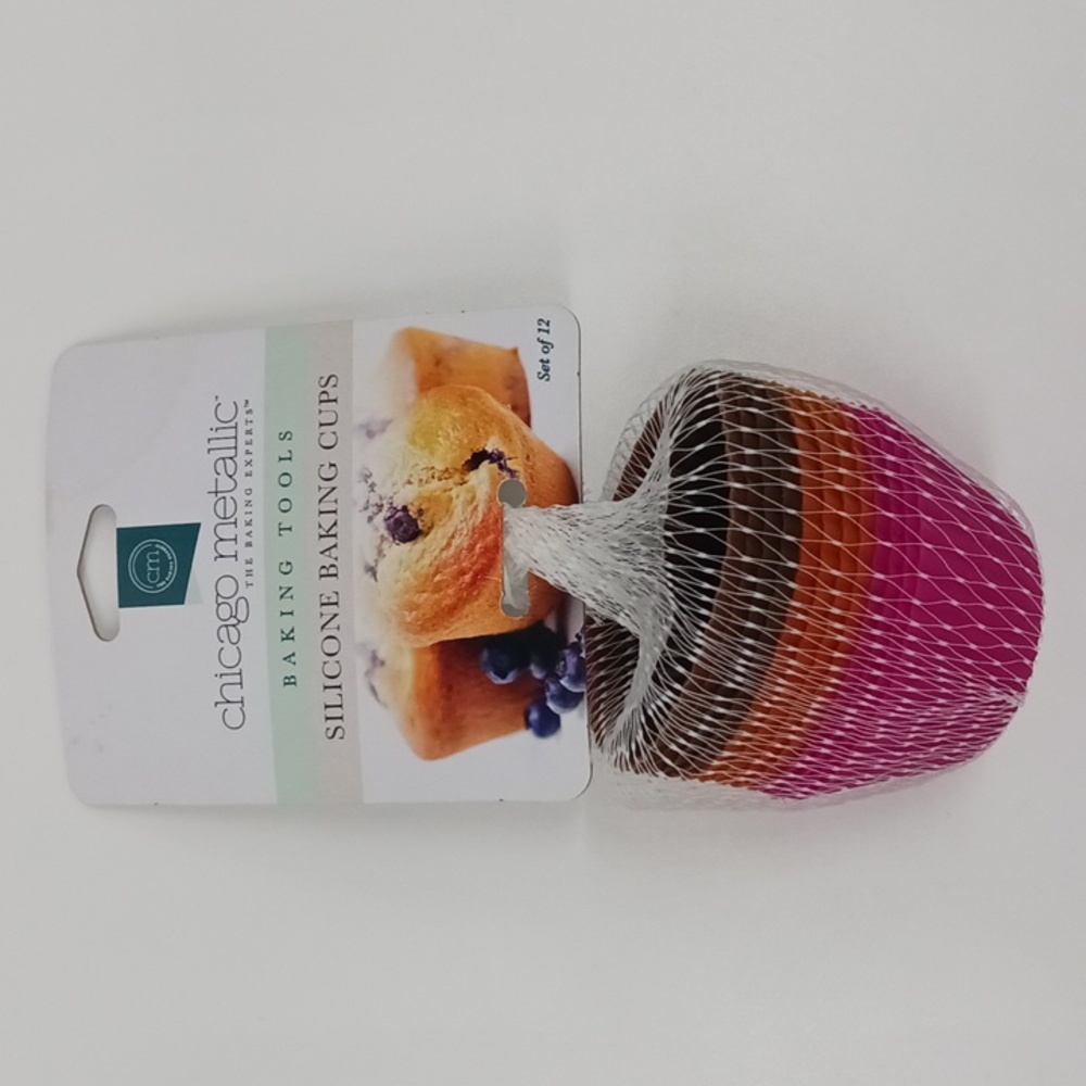 Chicago Metallic Silicone Baking Cups (Set of 12) - NWT